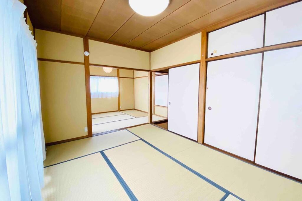 Villa 48坪！道後温泉付近駐車場有り清潔さと設備の充実さが高評価 大切な家族仲間と広々とくつろげます Matsuyama  Esterno foto